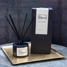 Load image into Gallery viewer, TkarnDiffuserMountainSanSophiaBox