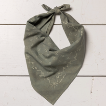 Load image into Gallery viewer, Roam Free Bandana
