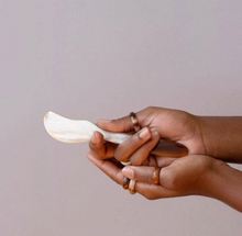 Load image into Gallery viewer, Ankole Horn Gift Set
